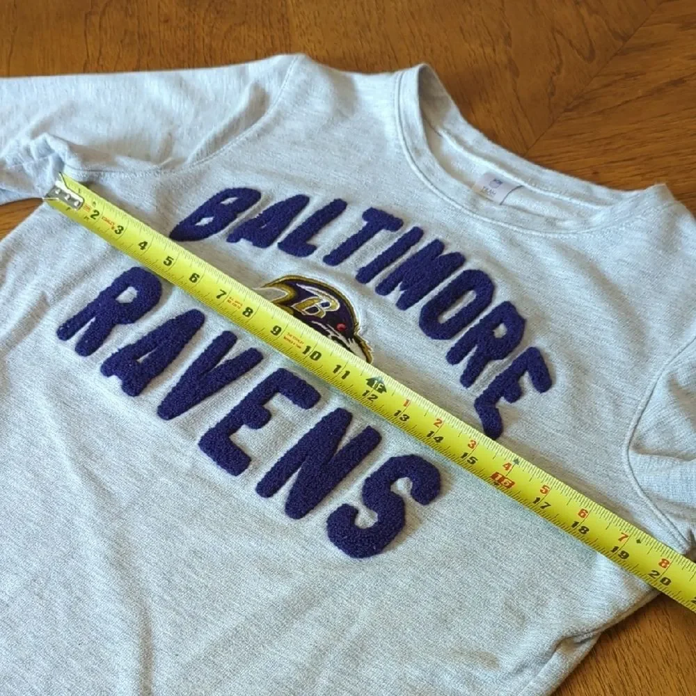 Team Apparel Baltimore Ravens Football Women's Gray Long Sleeve Tee